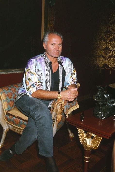 gianni versace migliori abiti|Versace collezioni anni ’80: gli abiti che hanno fatto  .